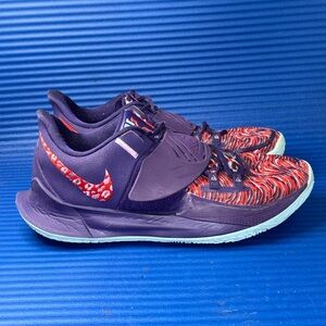 Size 14- Men’s Nike Air CJ1286-500 Kyrie Irving Low 3 Orchid Basketball Shoes